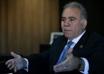 Queiroga convoca brasileiros a se vacinarem contra a Covid-19