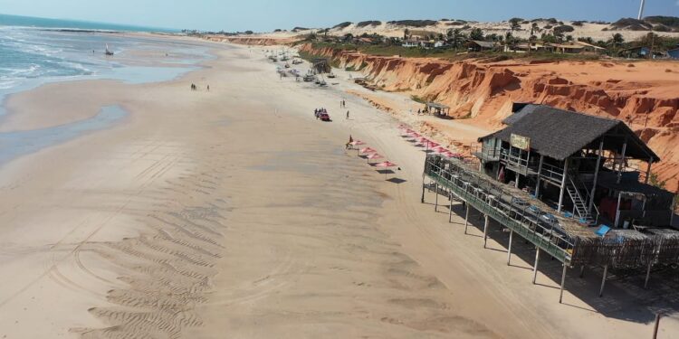 Canoa, Quixaba e Majorlândia recebem selo Praia Limpa