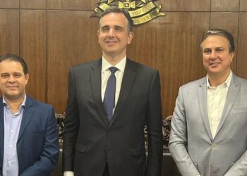 Governador do Ceará Evandro Leitão cumpre agenda em Brasília