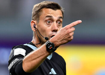 Árbitro francês apita jogo entre Brasil e Coreia do Sul