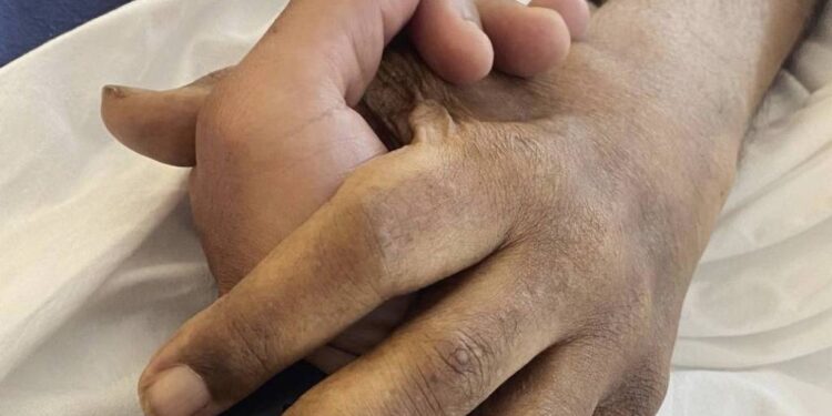 ‘Pai, a minha força é a sua’, escreve Edinho para Pelé em postagem