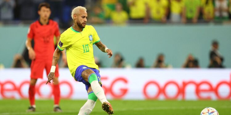 ‘Não fecho a porta para a seleção, mas não garanto 100% que vou voltar’, diz Neymar