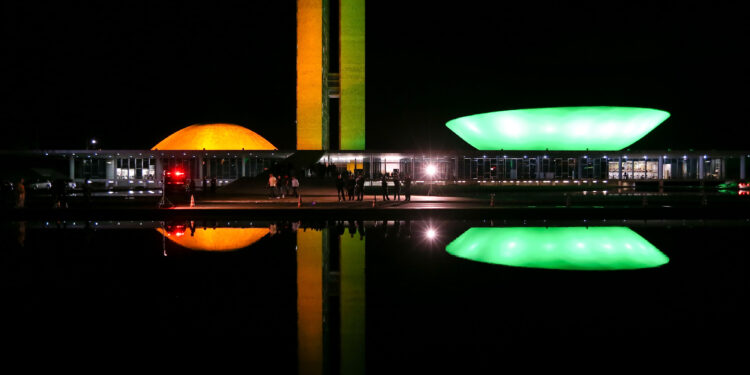 48% têm expectativa positiva com novo Congresso, aponta Datafolha