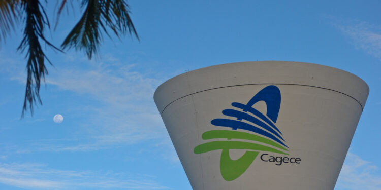 Reajuste nas faturas de água e esgoto passa a valer a partir de janeiro, diz Cagece