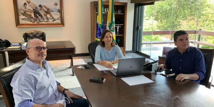 Casos de covid-19 têm indicativo de queda no Ceará; recomendação de máscara é mantida