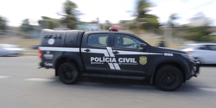 Governo do Ceará entrega 33 novas viaturas e equipamentos táticos à Polícia Civil para reforçar ações policiais no interior do Ceará