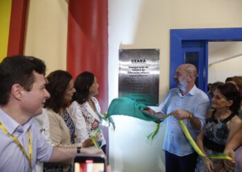 Em último dia de agenda oficial, governadora Izolda Cela realiza uma série de entregas para o desenvolvimento de Sobral