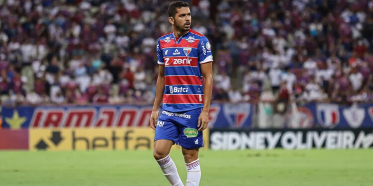 Sem espaço no Fortaleza, Bruno Melo fecha com o Goiás