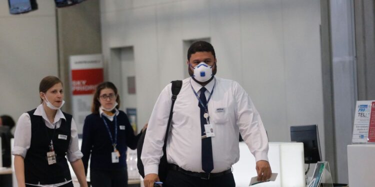 Brasil registra 35,8 mil novos casos de covid-19 em 24 horas