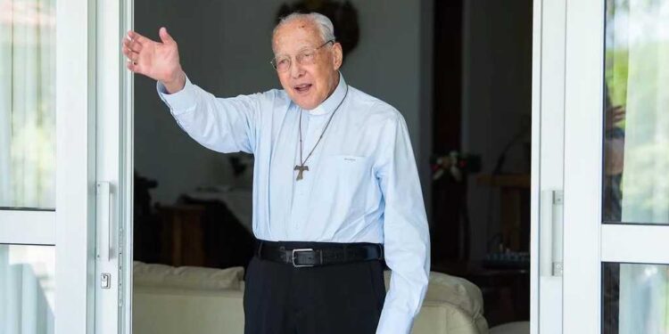 Morre fundador da comunidade católica Canção Nova