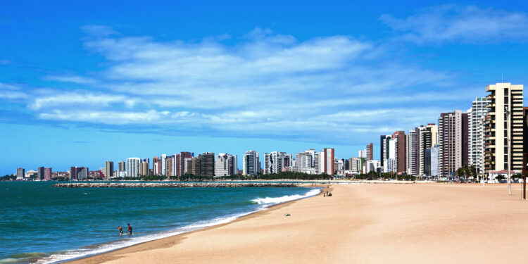 Secretária da Ciência e Tecnologia toma posse e destaca o compromisso na expansão do acesso à ciência e a inovação no Ceará