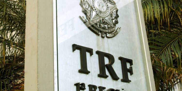 Presidentes de TRFs e procuradores-gerais defendem punição a invasores