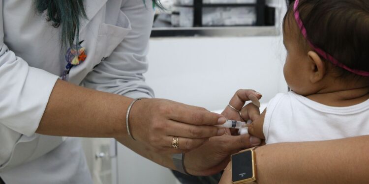 Aracati vacina contra Covid-19 crianças de seis meses a menores de 3 anos
