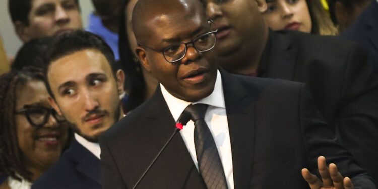 Ministério dos Direitos Humanos recompõe Comissão de Anistia