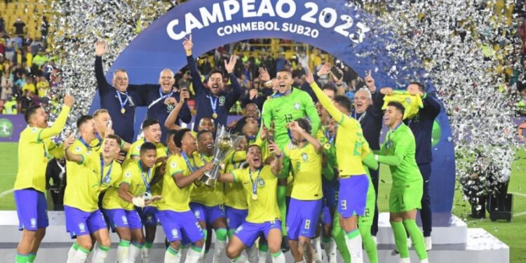 Brasil derrota Uruguai e vence Campeonato Sul-Americano sub-20
