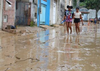Litoral paulista teve maior volume de chuva registrado no Brasil