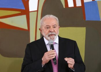 Apoio aos yanomami e Pacote da Democracia marcam 1º mês do governo Lula