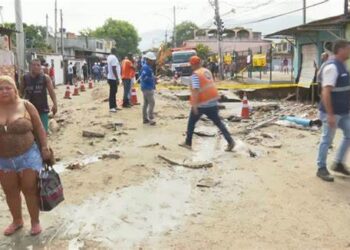 Rio monta equipe para atender atingidos por rompimento de adutora