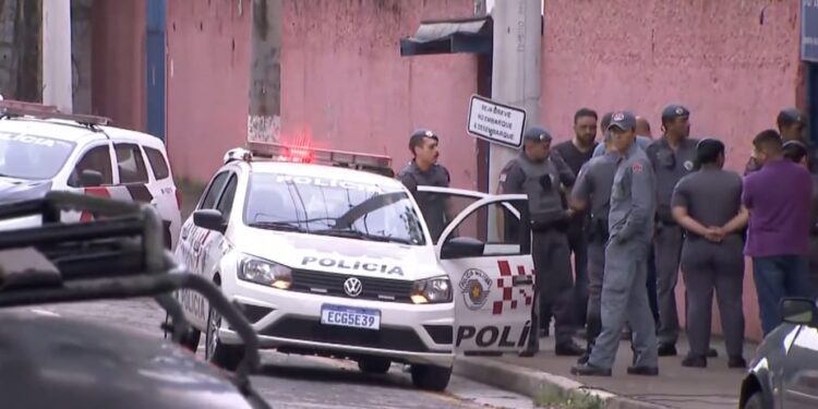 Ataque de adolescente mata professora e deixa outros cinco feridos em escola de São Paulo