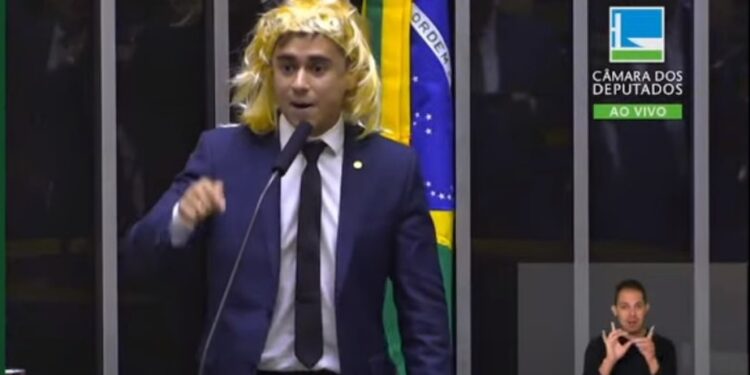 Partidos articulam punição a Nikolas, mas cassação é improvável