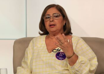 Em pronunciamento, ministra das Mulheres pede respeito às brasileiras