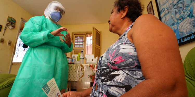 Novo piso salarial proposto pelo Estado aos agentes comunitários de saúde é aprovado pela Alece