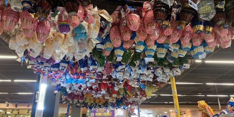Preço em alta não desanima consumidor, que esgota ovos de Páscoa