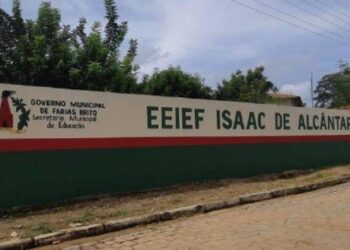 Aluno deixa duas colegas feridas em ataque em escola no município de Farias Brito