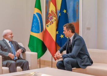 Brasil e Espanha assinam acordos em educação, trabalho e pesquisa