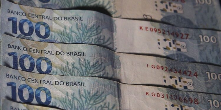 Receita abre consulta a lote residual de restituição do IR na quinta