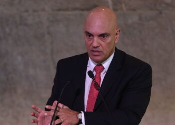 Moraes diz esperar que redes sociais adotem ações contra desinformação