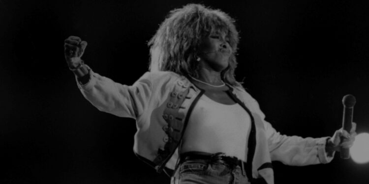 Morre a cantora Tina Turner aos 83 anos