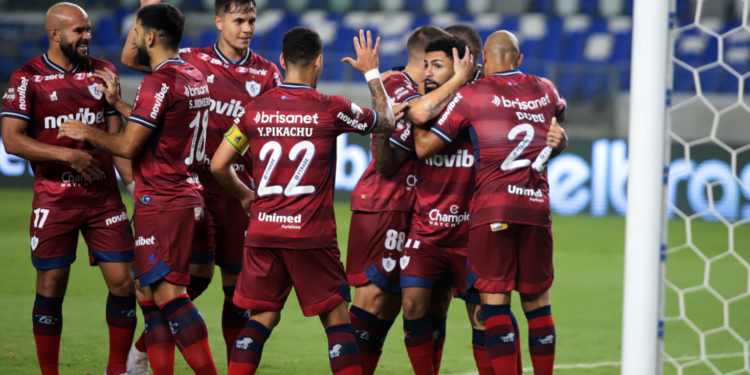Sul-Americana: Para se isolar na liderança do Grupo H, Fortaleza recebe o Estudiantes/VEN