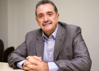 Prefeito Bismarck Maia assume a presidênca do Podemos-CE