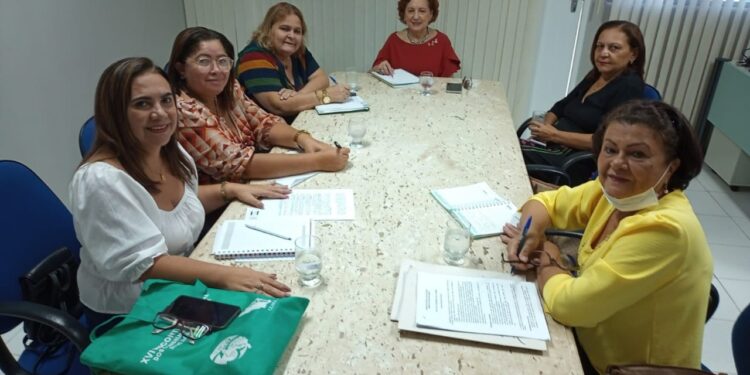 CEE e Uncme-CE acertam retomada de Pacto de Cooperação