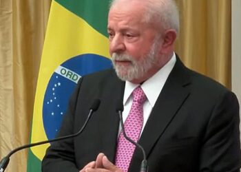 Banco Central tem autonomia, mas não é intocável, diz Lula
