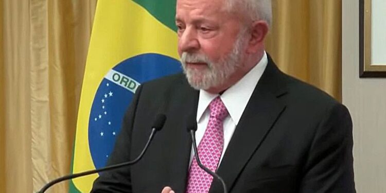 Banco Central tem autonomia, mas não é intocável, diz Lula