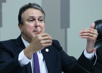 Ministro da Educação propõe troca de experiências, com respeito à diversidade