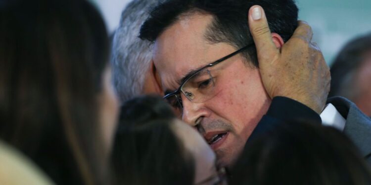 STF nega anular indenização de Deltan a Lula por caso do powerpoint