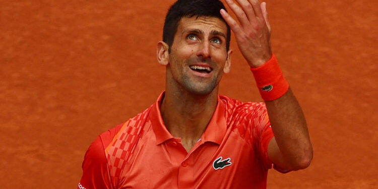 Djokovic vence Roland Garros e se isola como recordista de títulos de Grand Slam
