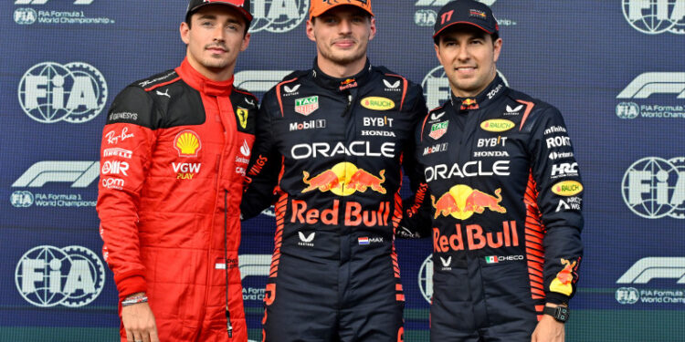 Verstappen faz melhor tempo, mas larga em 6º por punição; Leclerc é pole