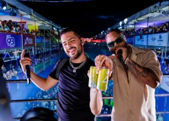 Beats e Pedro Sampaio surpreendem foliões na primeira noite do Fortal