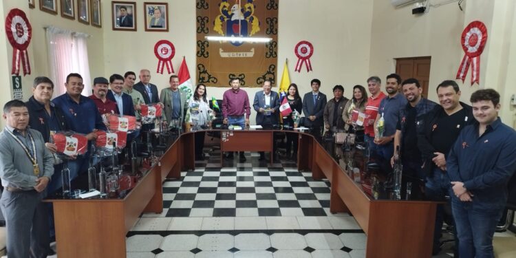 Produtores do Peru demonstram interesse em investir no Ceará
