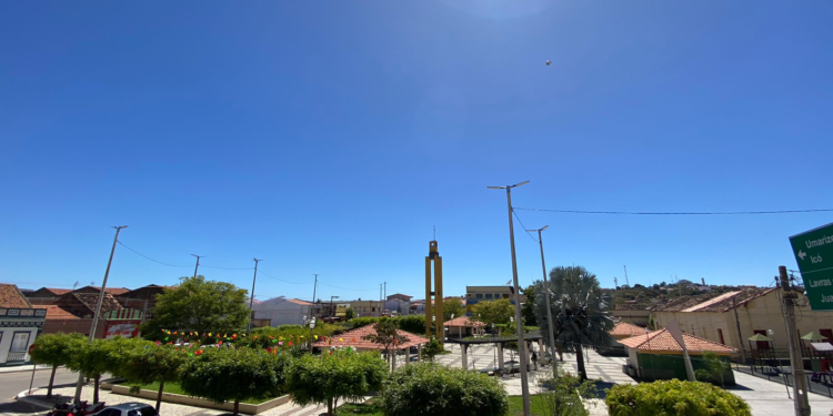 Últimos dias de julho deverão seguir com ventos fortes no litoral, tempo seco e altas temperaturas no interior