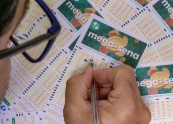 Uma aposta ganha prêmio de mais de R$ 4 milhões da Mega-Sena