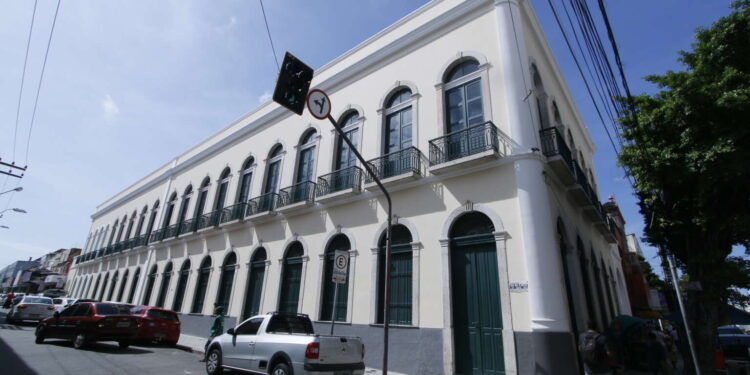 Secult Ceará inaugura exposição sobre os 44 anos da Anistia e promove roda de conversa sobre o tema