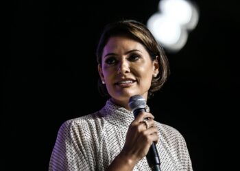 PF pede quebra de sigilo de Michelle Bolsonaro em investigação sobre joias