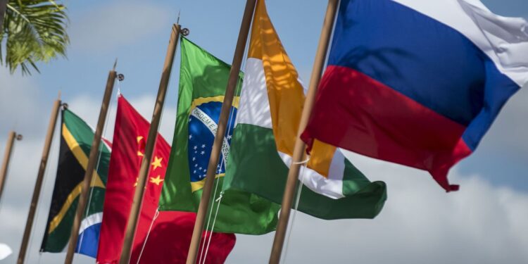 Entenda como funciona o Brics