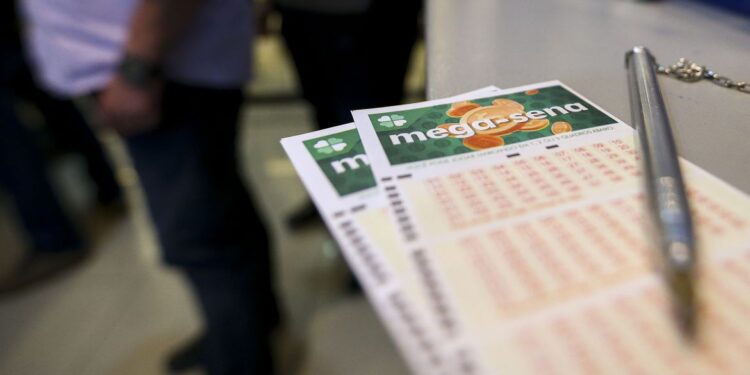 Mega-Sena sorteia nesta quinta-feira prêmio estimado em R$ 5,5 milhões