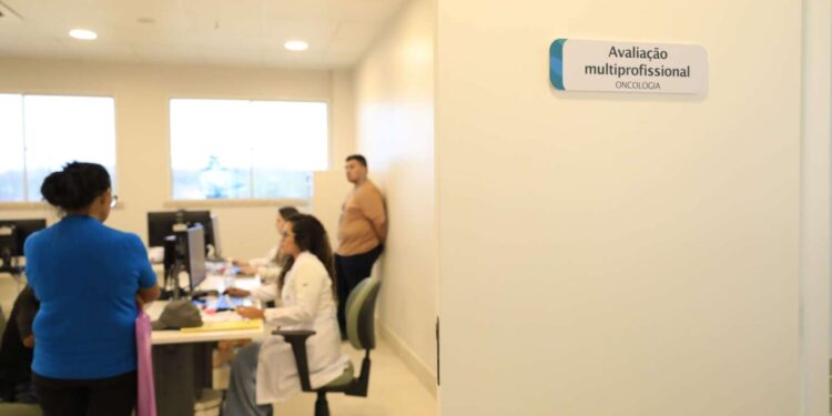 Serviço de oncologia vai beneficiar 40 municípios no Hospital Regional Vale do Jaguaribe